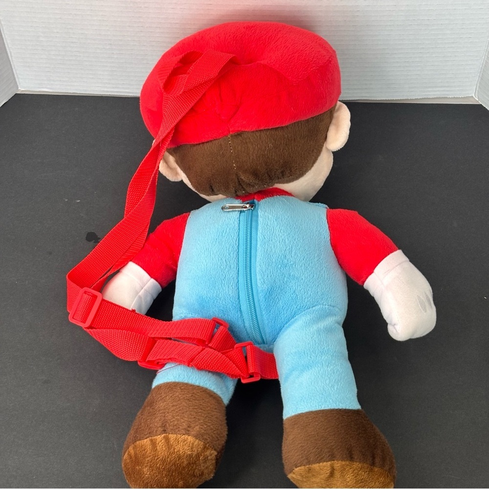 Super Mario Bros. Mario 18" Plush Backpack Nintendo Official Product - Picture 2 of 6
